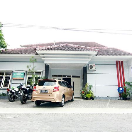 Almaidah Homestay Yogyakarta Exterior foto