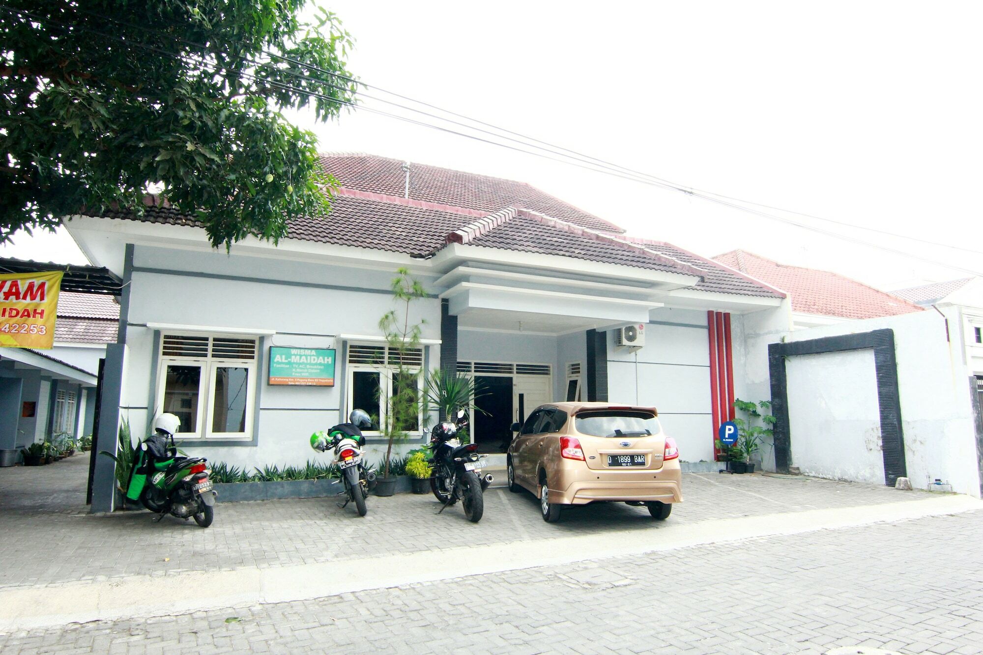Almaidah Homestay Yogyakarta Exterior foto
